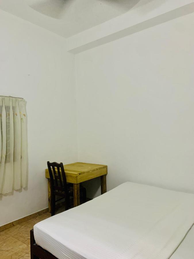 Hotel Dreamy Surf House Weligama Exterior foto