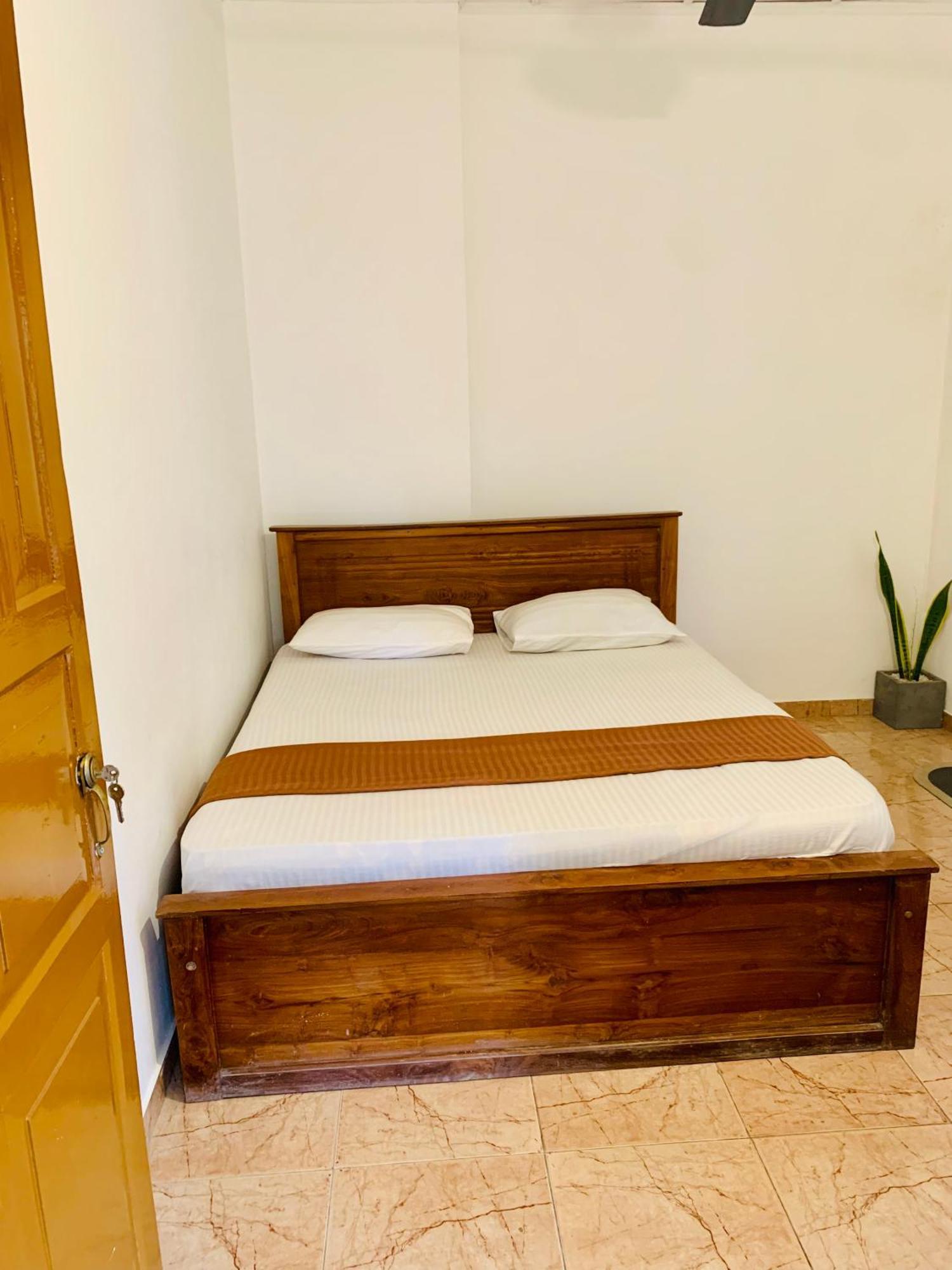 Hotel Dreamy Surf House Weligama Exterior foto