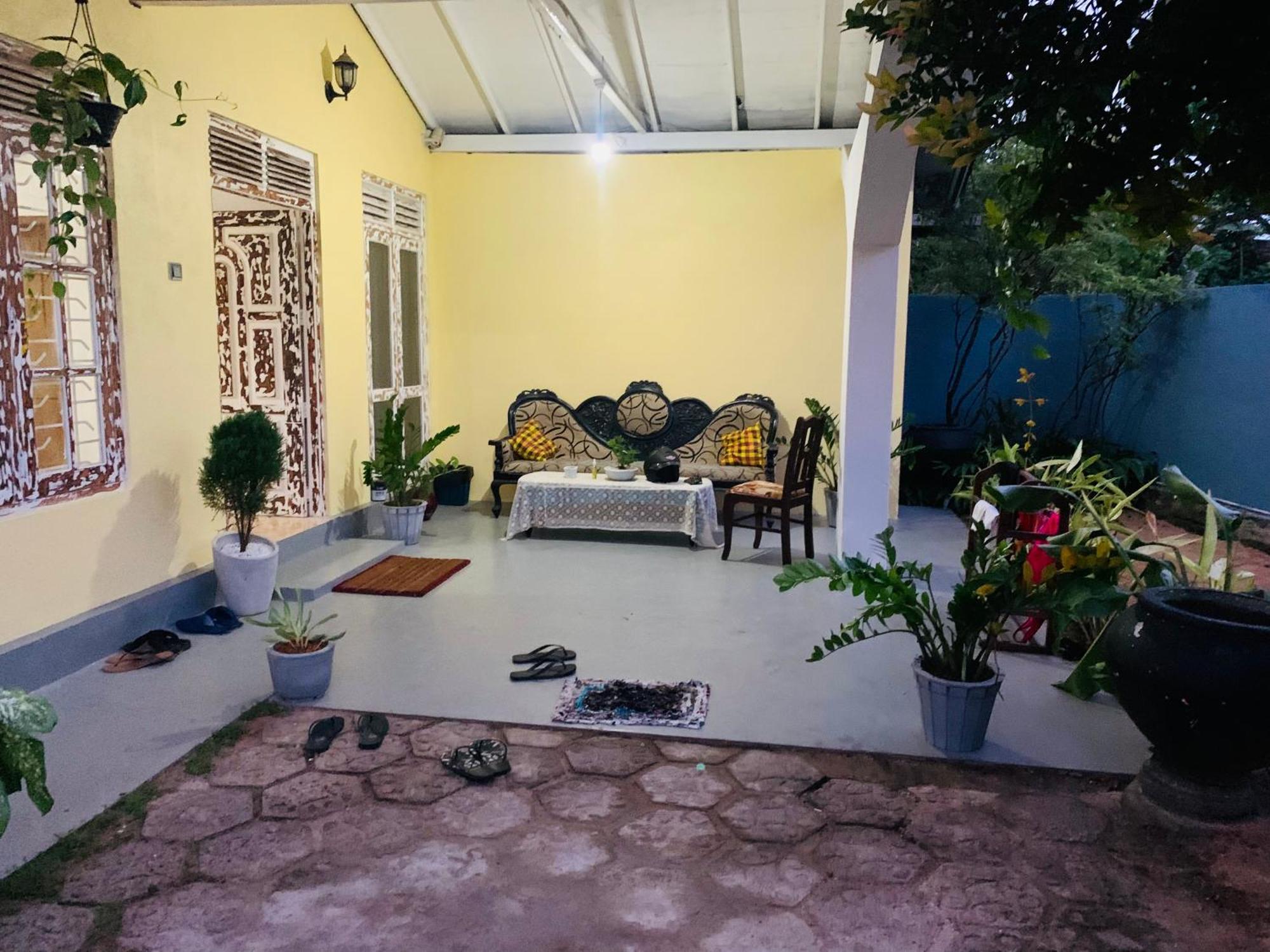 Hotel Dreamy Surf House Weligama Exterior foto