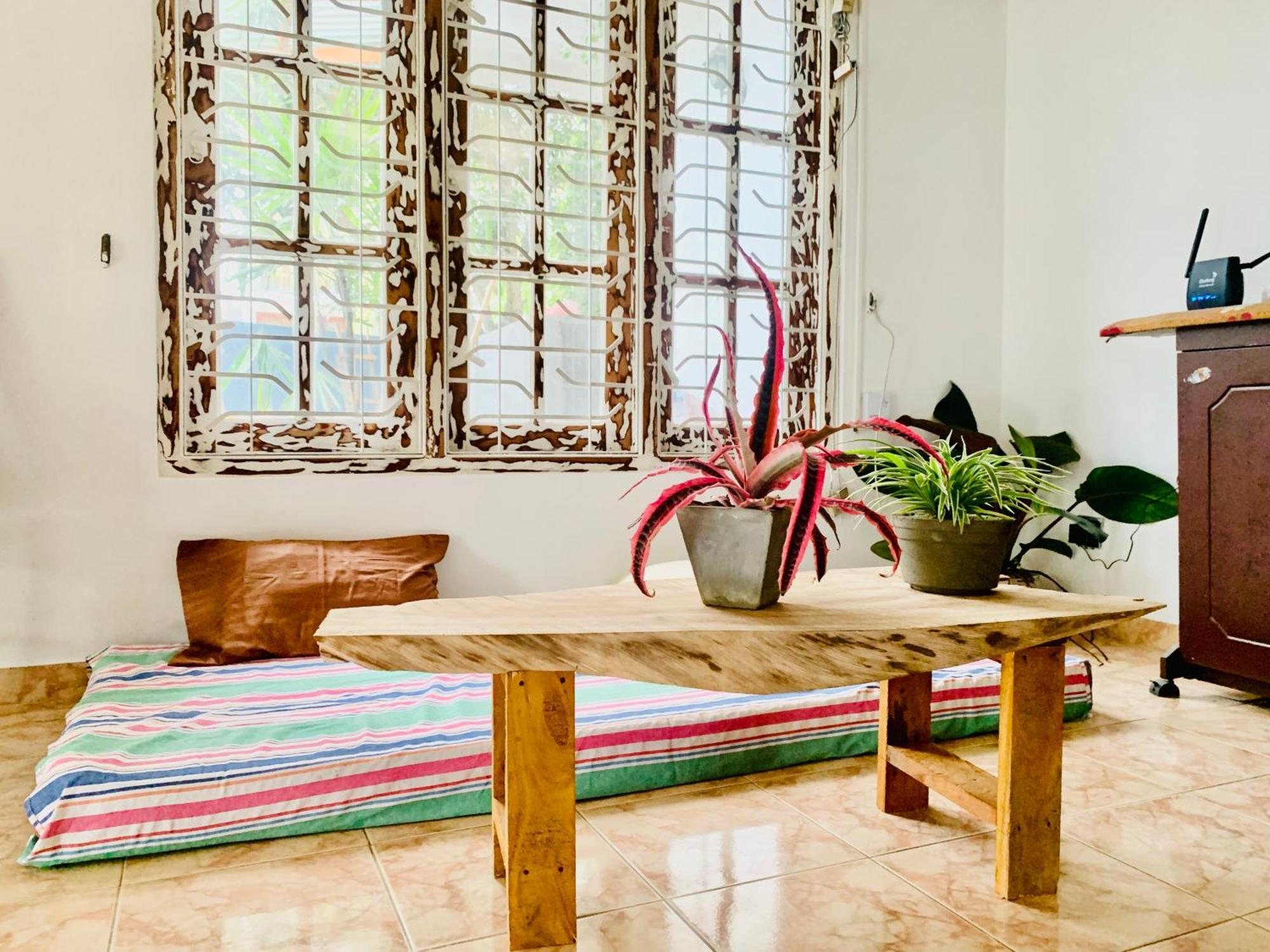 Hotel Dreamy Surf House Weligama Exterior foto